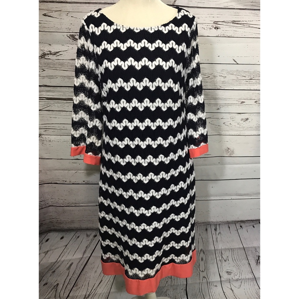 Navy & White Midi Dress - Picture 3 of 10